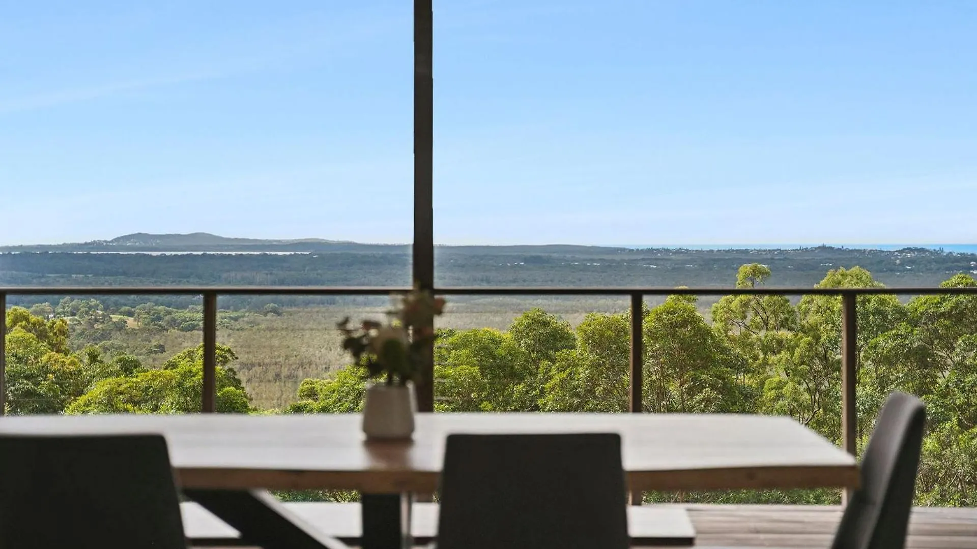 Coolum Scenic Getaway - Mountain & Ocean Views Only 15 Minutes From The Beach Yandina Creek Avustralya
